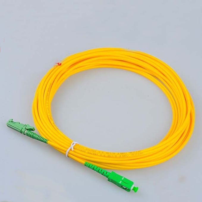 FTTH E2000 APC - cabo de remendo da fibra ótica do SC/APC, cabo da palavra simples do único modo