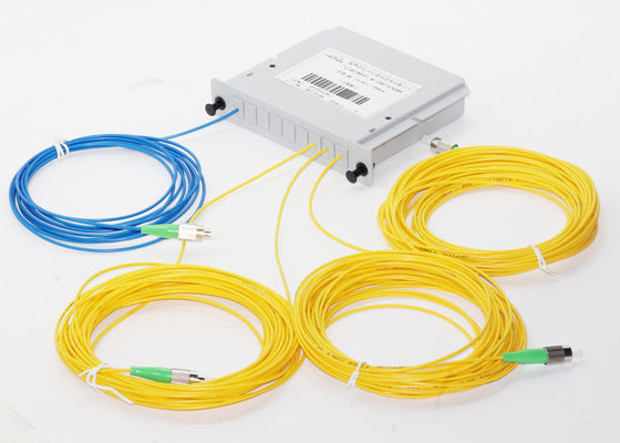 China Acoplador da fibra multimodo do conector de FC APC, acoplador de Dwdm da polarização do sistema de FTTX baixo fornecedor