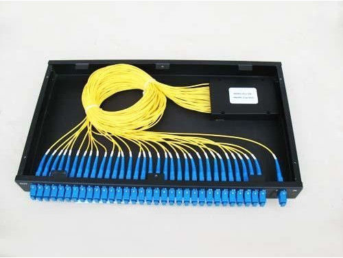 China 1260 - Acoplador 1650 do PLC FBT para a cor do preto do sistema da rede das telecomunicações/CATV fornecedor