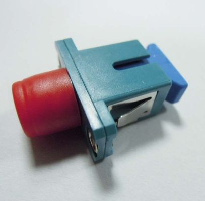 SC/fêmea a FC/adaptadores masculinos do conector da fibra ótica híbridos para a transmissão de dados fornecedor
