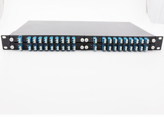 Montagem em rack CWDM Mux Demux quatro em um tipo com porto 1470 de UPG - comprimento de onda 1610nm fornecedor
