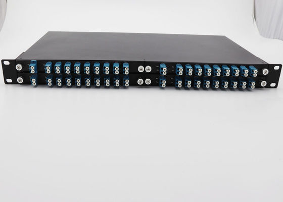 Montagem em rack CWDM Mux Demux quatro em um tipo com porto 1470 de UPG - comprimento de onda 1610nm fornecedor